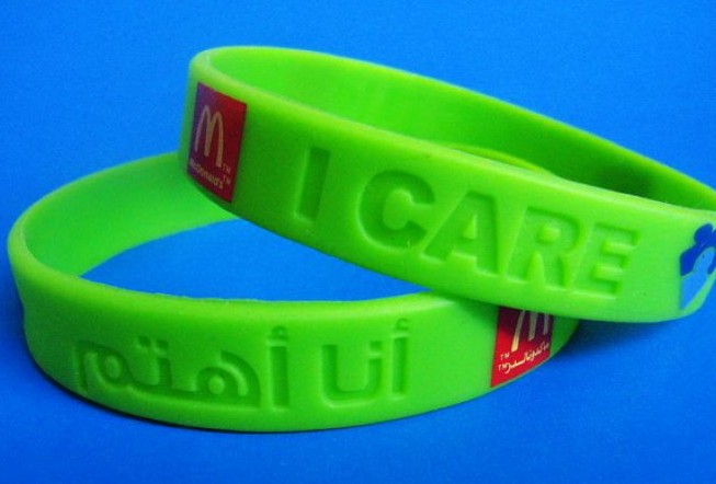 Custom Gift Snap Band Waterproof Silicon Wristband (GZHY-SW-015)