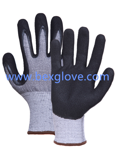 Nitrile Coated Cut Resistant Glove