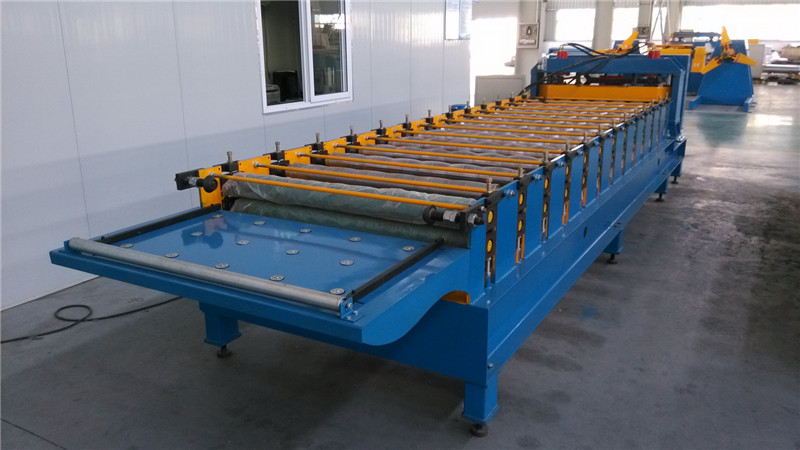 Top Quality Corrugated Metal Tile Roof Roll Forming Machine