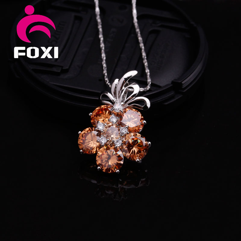 China Fashion Dubai Gold Pendant Necklace