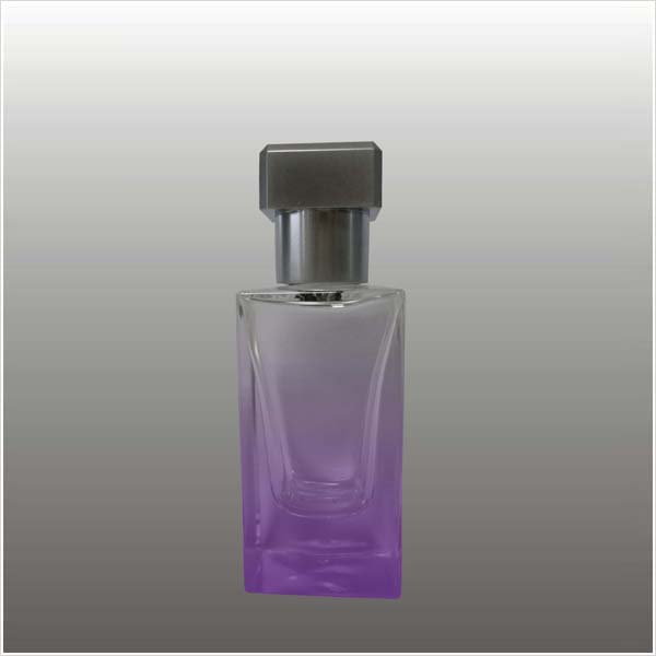 50ml Heart-Shaped Design Perfume Bottle (KLN-11)