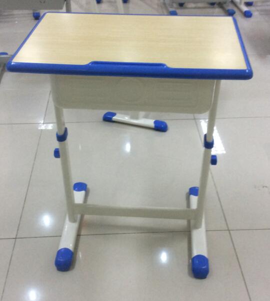 Classroom Chair and Desk with Good Quality