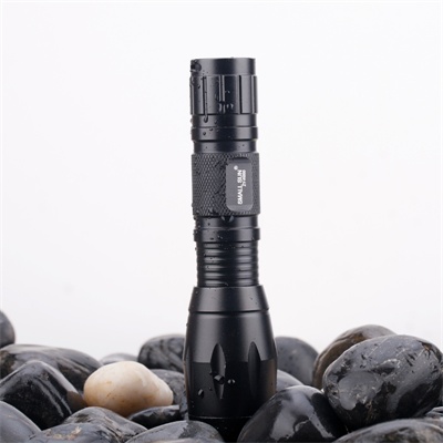 4 Modes Flashlight with Li-ion Battery