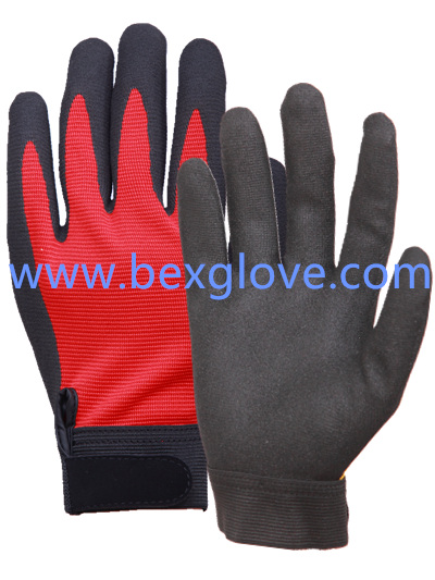 Polyester/ Spandex Liner, Nitrile Coating, Sandy Finish, Cuff with Velcro