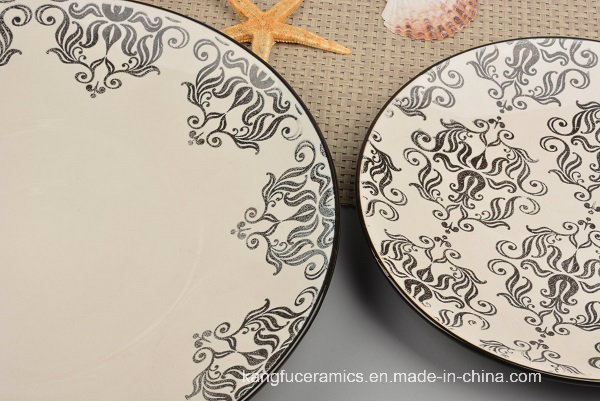 Ceramic Dinnerware Set with Customized Glazed