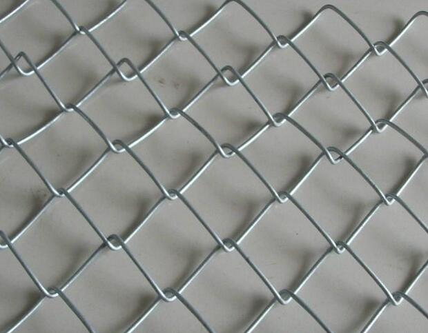 2016 Customized Cheap Chain Link Fence