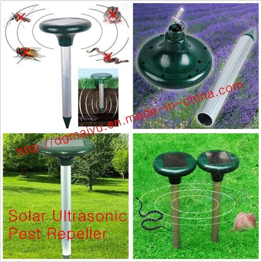 Solar Ultrasonic Pest Repeller Outdoor Snake / Mice Repeller