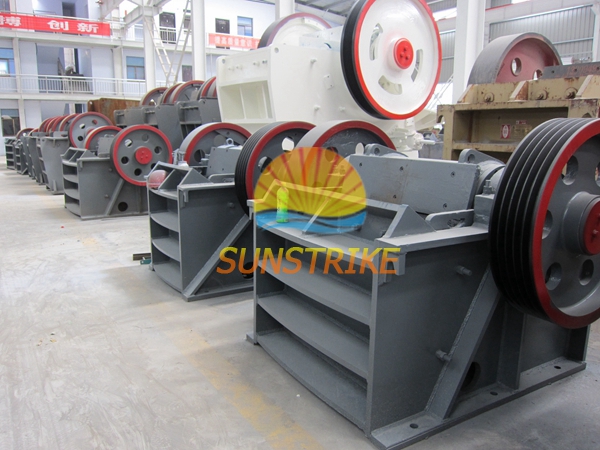 New Type Professional Jaw Crusher with Factory Price PE-250*400