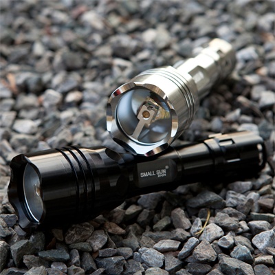 CREE Bulb Flashlight with Ce, RoHS, MSDS, ISO, SGS