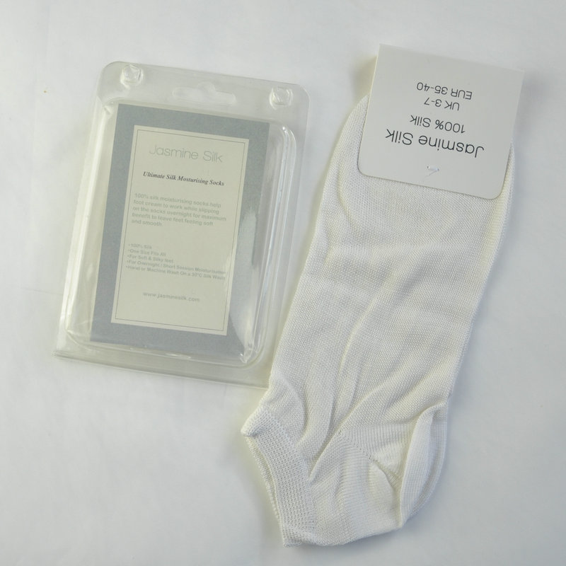 Women's Moisturizing Silk Socks (UBM-020)