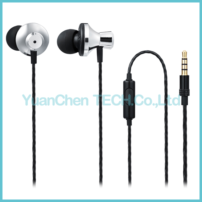 A6 3.5mm in-Ear Metal Earphone with Microphone Supper Bass Earbuds