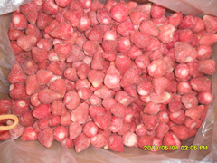 2014 IQF Frozen Good Quality Export Strawberry (M 13 M3)