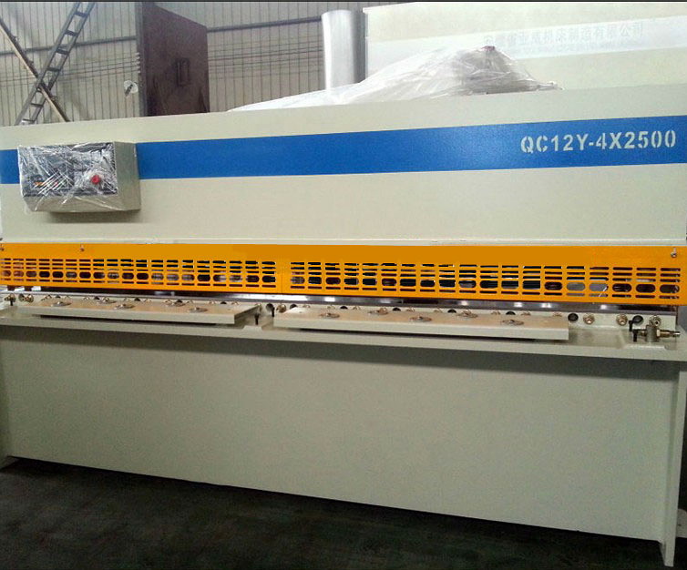 Hydraulic Metal Sheet Shearing Machine (QC12Y-25X2500)