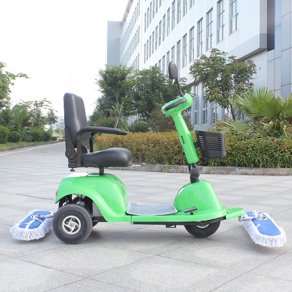 New Type Three Wheel Electric Dust Sweeper with Seat (DQT9)