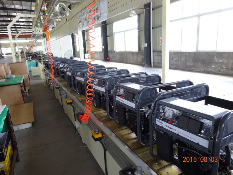 Hot Sale 100% Copper Wire 2.0/2.5kw Portable Power Industrial Gasoline Generator