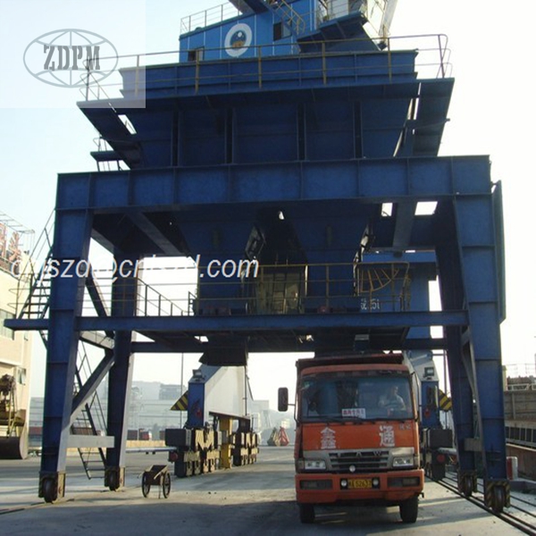 Mobile Rail Mounted Dust Proof Hopper