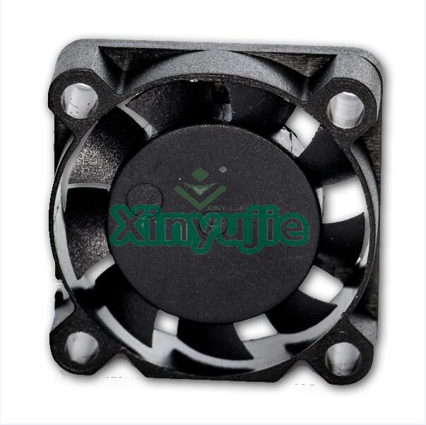 High Quality 5V DC Mini Fan for Car 25mm Cooling Fan