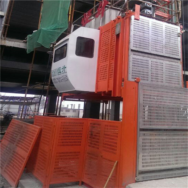 Hsjj China Made Construction Elevator Double Cage