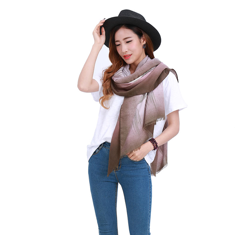 2016 New Design Gradient Color Polyester Scarf