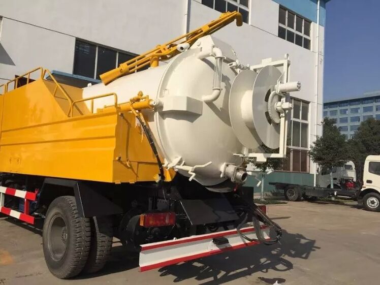 Dongfeng 4*2 5000L 6000L High Pressure Cleaning Washing Truck