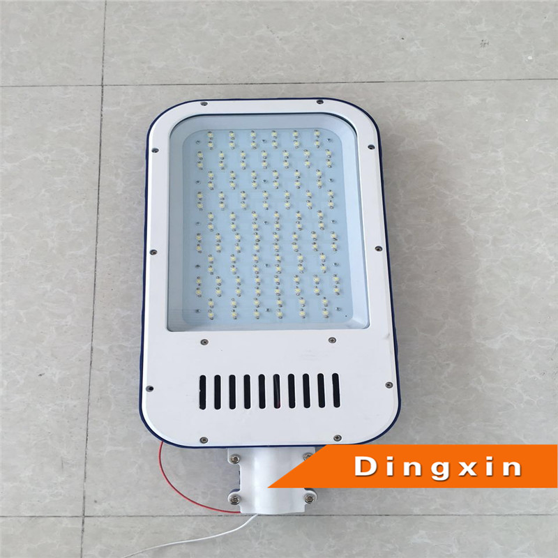 90W 120W 150W 1801 210W 240W Meanwell Driver 2 Year Warranty LED Street Light