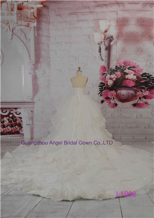 Fairy Ball Gown Bridal Gowns with a Crumb-Catcher Neckline