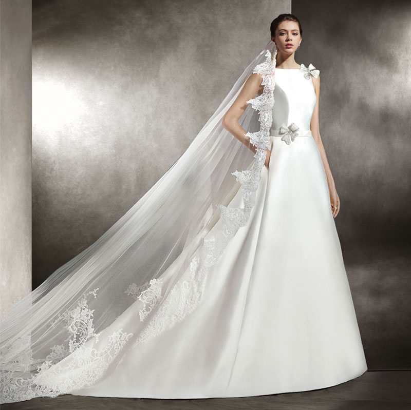 High Quaity Satin Wedding Gown