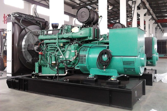 Volvo 80kw/100kVA Power Diesel Generator Set (TAD531GE)