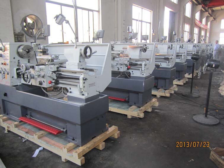 CD6241X 1000mm Horizontal Precision Lathe Machine