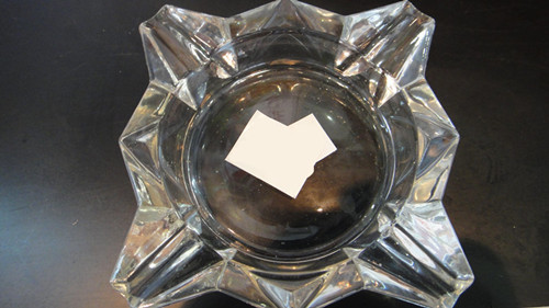 High Quality Glass Ashtray with Good Price Glassware Tableware Kb-Hn01308