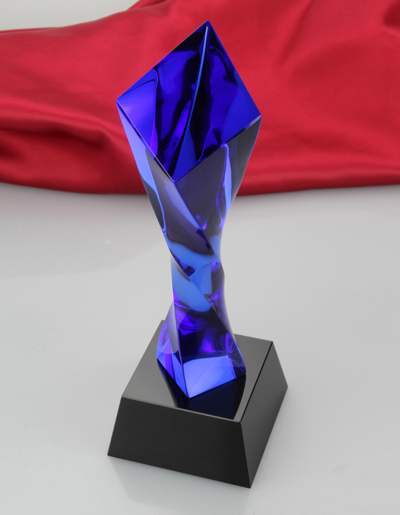 Customized High-Grade Crystal Trophy Creative Slant Glass Trophy