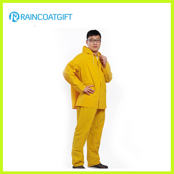 Waterproof Yellow PVC/Polyester PVC Men's Rainsuit Rpp-030A