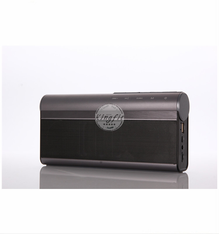 Best Selling High-End Mini Bluetotoh Speaker with FM Radio