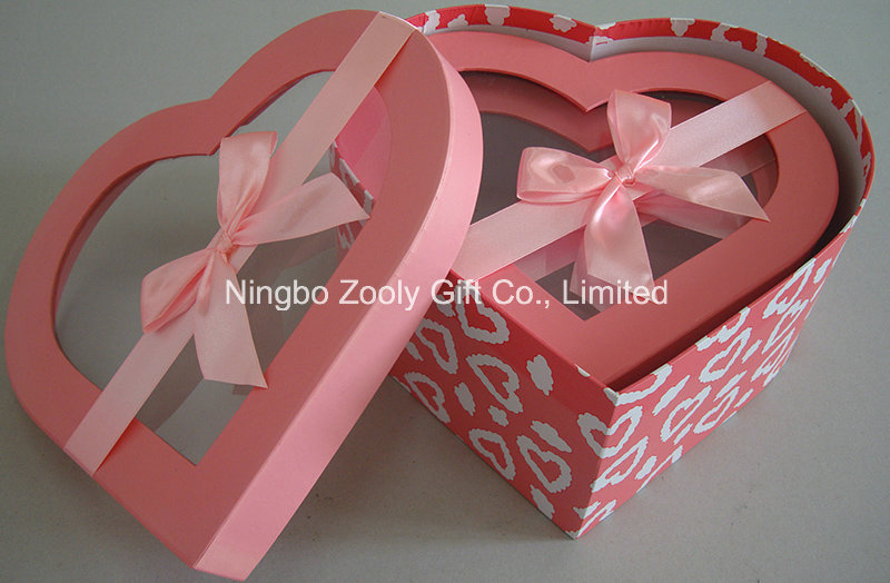 Hearted Shape Cosmetics Paper Gift Box with Ribbon Clear Window