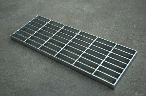 Hot Galvanized Treadboard Made of Steel Grating