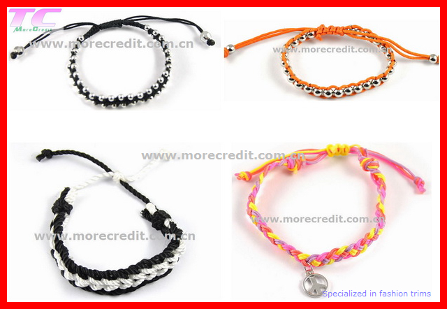 Highest Quality Shamballa Bracelet with Alloy Skull Ornament