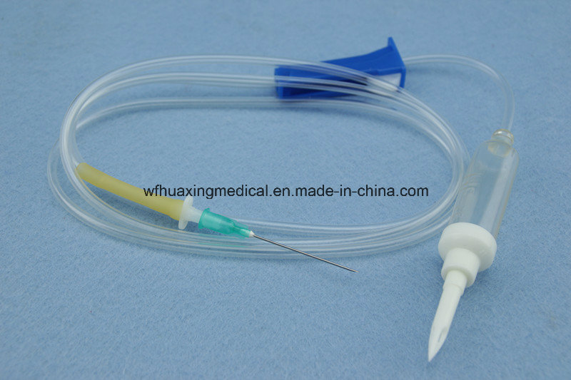 Disposable IV Giving Set with Needle