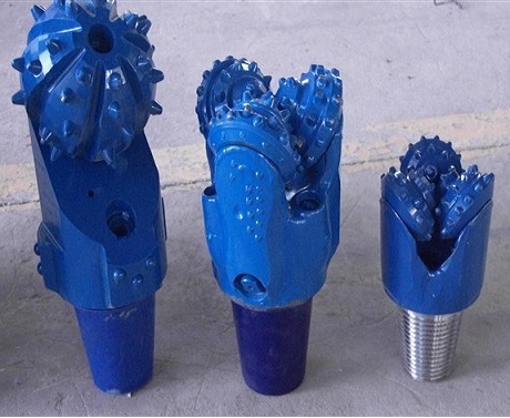 Different Type and Size of Drill Bit Accessories