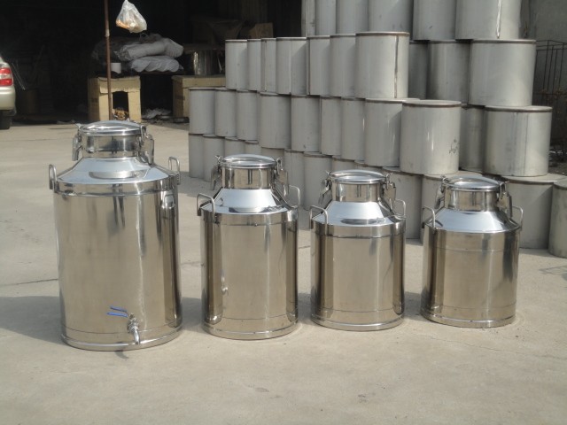 Stainless Steel Milk Barrel with Faucet