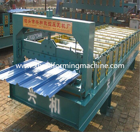 Color Steel Roof Sheet Roll Forming Machine (XH860)