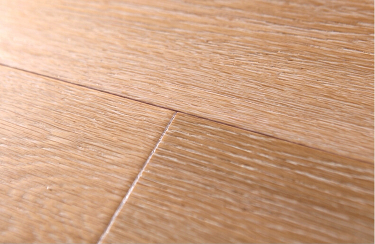 Engineered Solidwood Flooring-Oak/Ash/Elm/ Multi-Layer Handscraped Antique