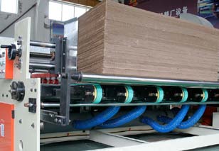 Automatic Flexo Printing and Die Cutting Machine