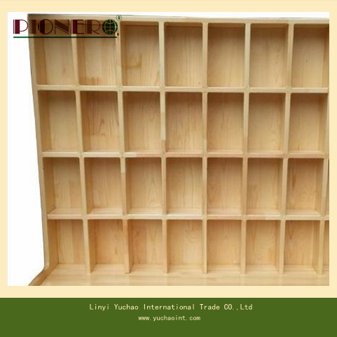 Detachable MDF Wood Pallet Display / Product Display Stand