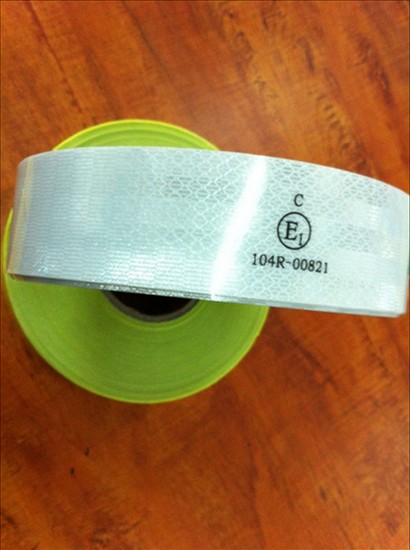 Conspicuous Reflective Tape with E-MARK for Cars/ Trucks