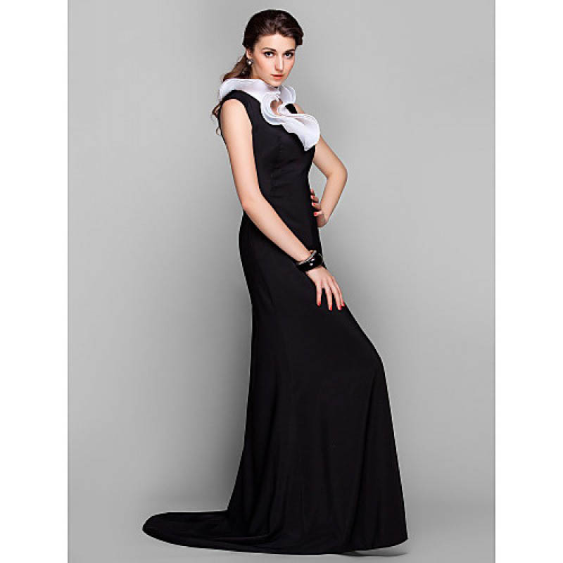 Elegant Petite Sheath Column Evening Dress Jewel Sweep Brush Train Stretch Satin with Ruffles