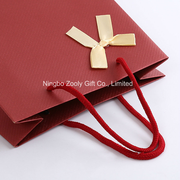 Quality Textured Art Paper Carrier Bags with Ribbon Bow / Red Color Wedding Paper Gift Bag