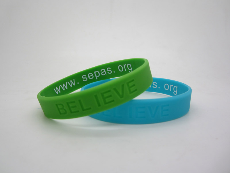 Custom Rubber Wristbands and Silicone Bracelets (EP-S7101)