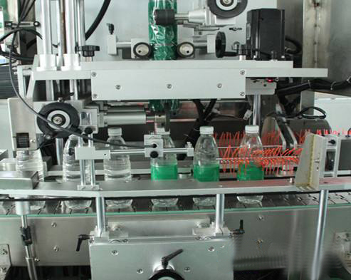 Semi-Automatic Round Bottle Sleeve Hot Shrinking Labeling Machine