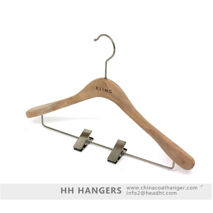 Wholesale Classic Big Shoulder Natural Wooden Clothes Suit Hanger