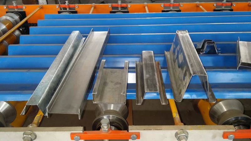 Hot Roof and Wall Inside Corner Roll Forming Machine